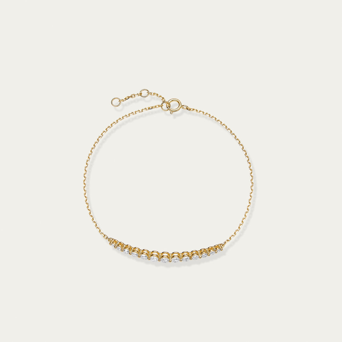 Round brilliant lab-grown diamond bracelet in 18k yellow gold — 0.51ct, D-F color, VS-VVS clarity, additional view