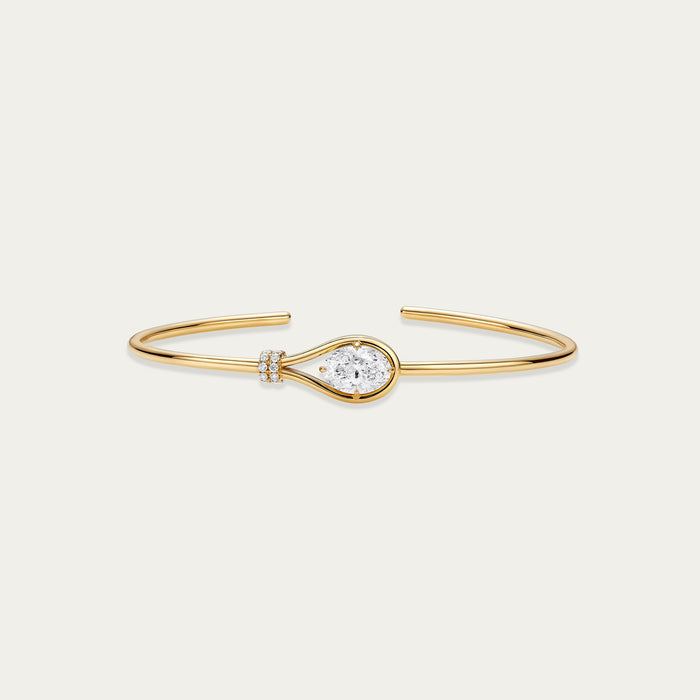Oval cut lab-grown diamond bangle in 18k yellow gold — 1.21ct, D-E color, VS-VVS clarity