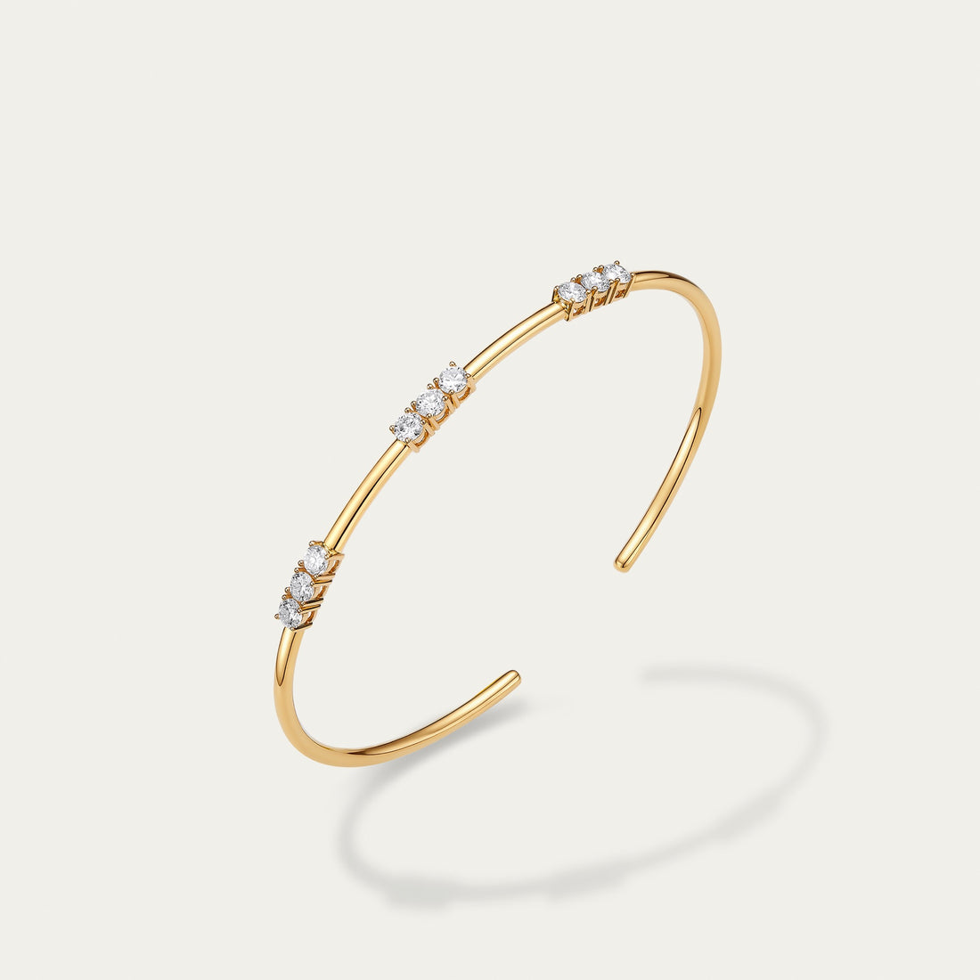 Round brilliant lab-grown diamond bangle in 18k yellow gold — 0.84ct, D-F color, VS-VVS clarity, additional view