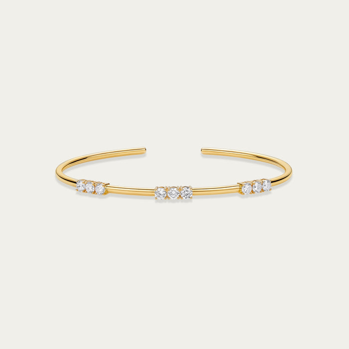 Round brilliant lab-grown diamond bangle in 18k yellow gold — 0.84ct, D-F color, VS-VVS clarity