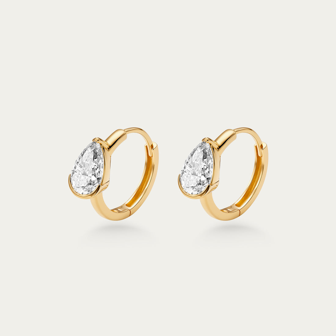 Briolette (Teardrop) Diamond Earrings