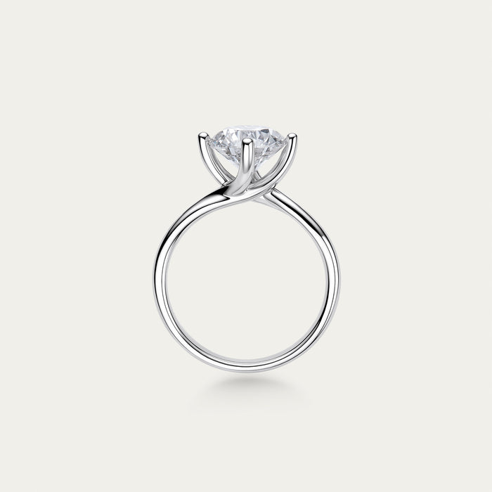 Round brilliant lab-grown diamond ring in 18k gold — 2.35ct, F-G color, VVS-IF clarity, additional view