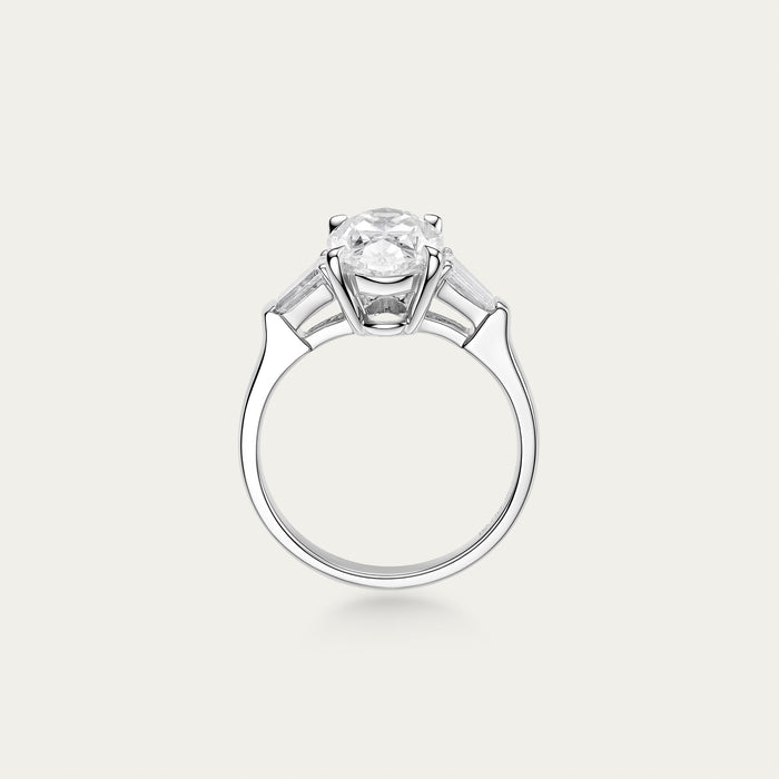 Oval cut lab-grown diamond ring in 18k gold — 2.71ct, D-E color, VVS-IF clarity, additional view