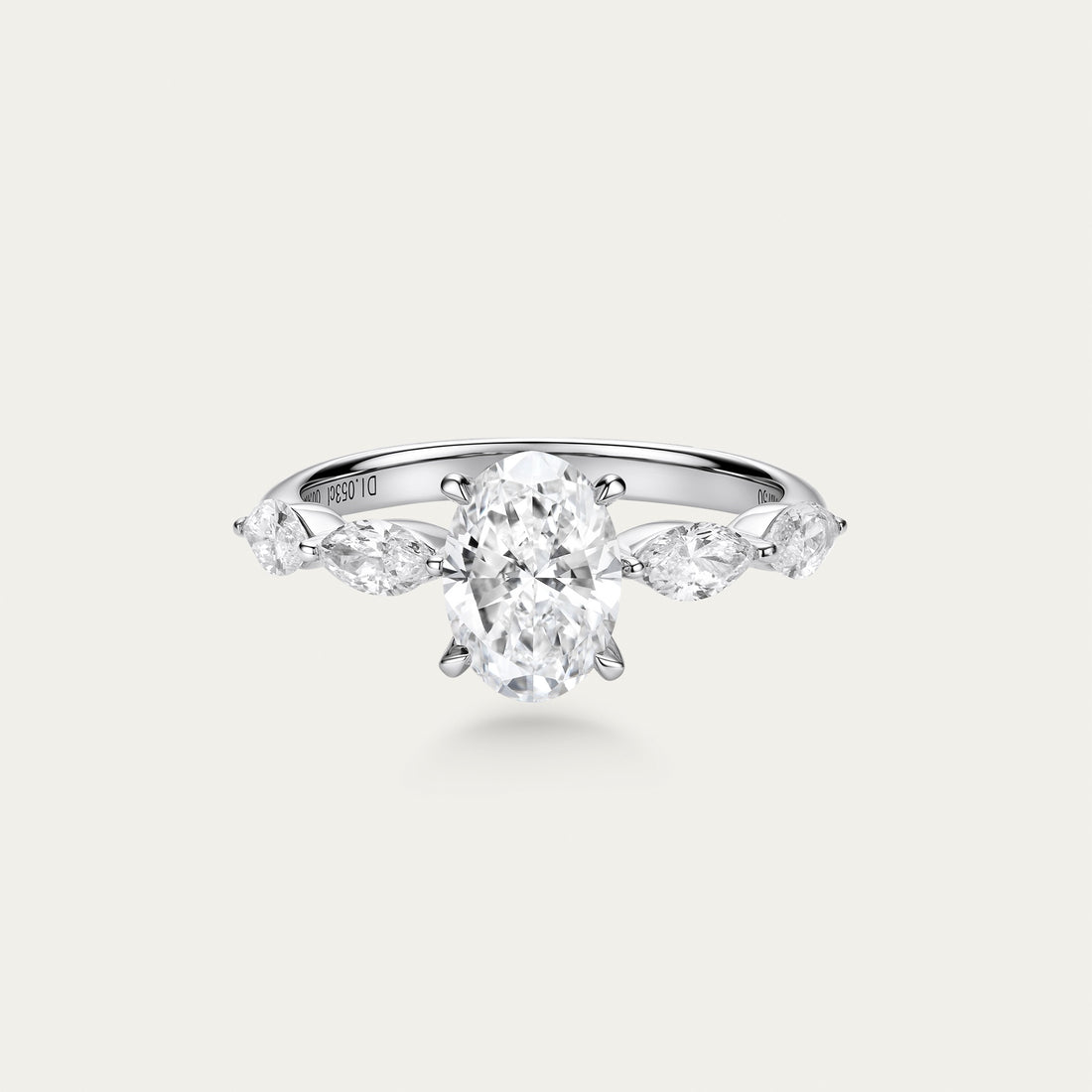 Oval cut lab-grown diamond ring in 18k gold — 1.05ct, D-E color, VS-VVS clarity